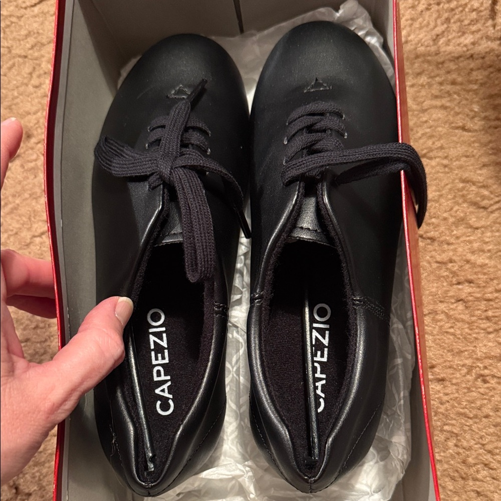 Capezio Little Girls Black Tap Shoes Size 1M